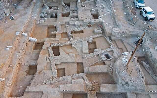 Israeli Archaeologists Unearth History with Remarkable Coin Hoard Find ...